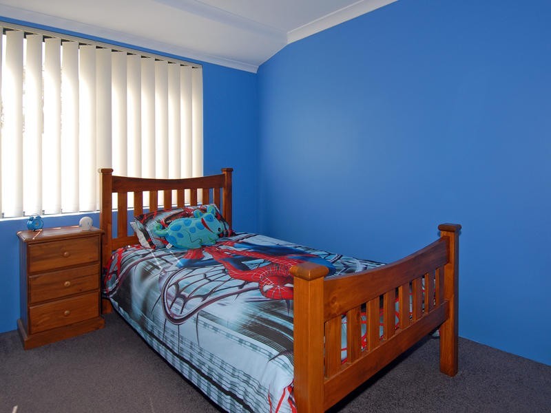 8 Carpenter Chase, Wanneroo WA 6065