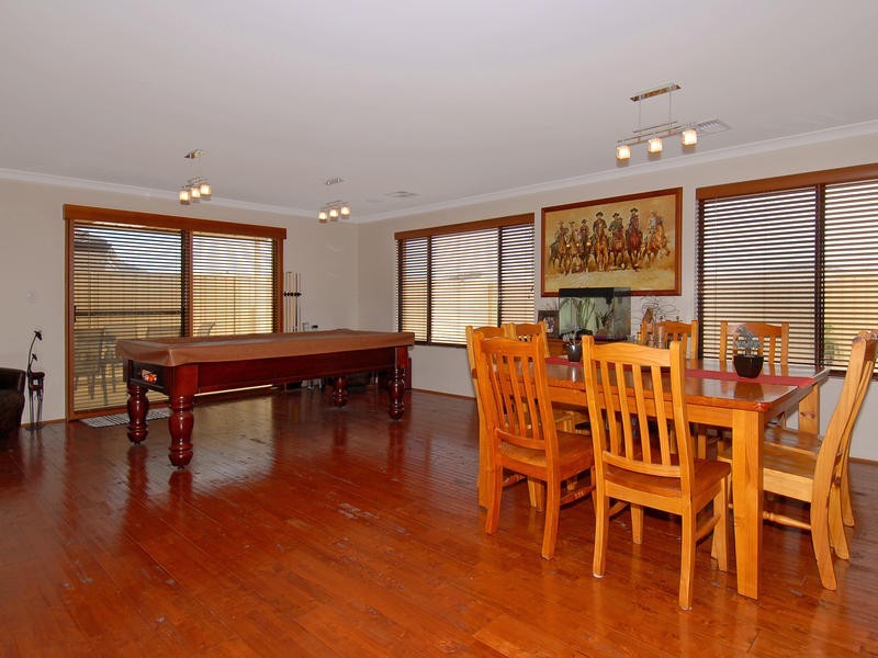 77 Sundowner Meander, Banksia Grove WA 6031