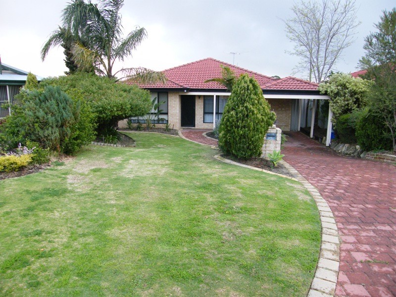 5 Aqua Court, Banksia Grove WA 6031