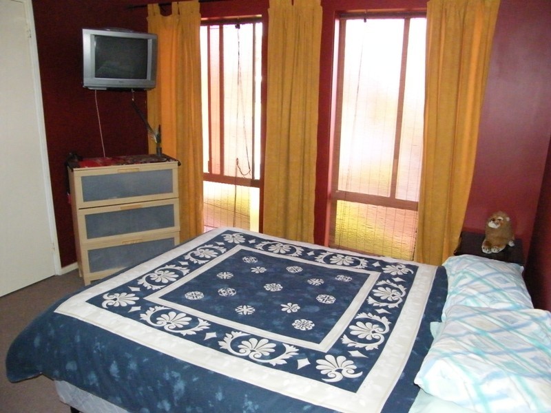 24 Santa Way, Wanneroo WA 6065