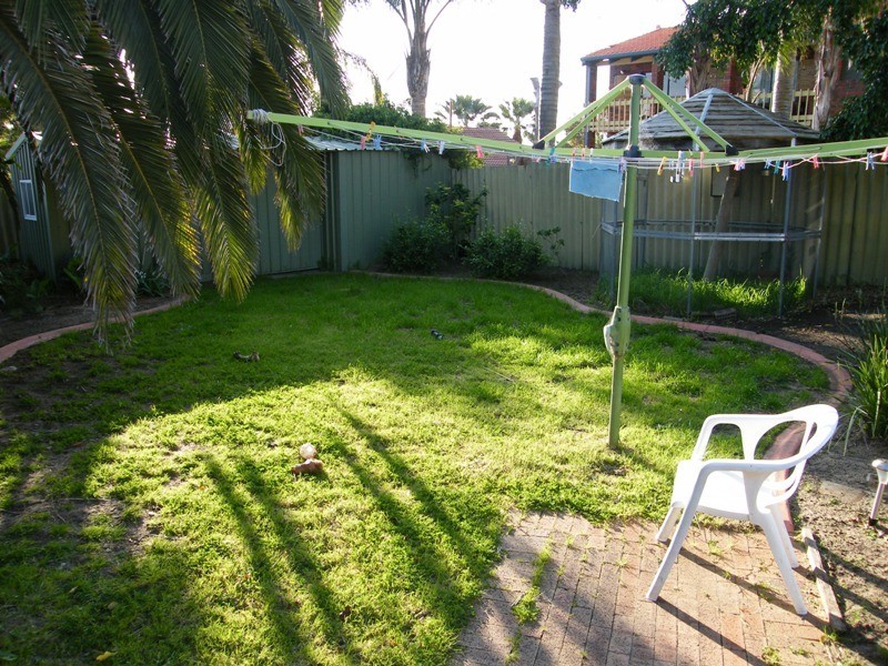 24 Santa Way, Wanneroo WA 6065