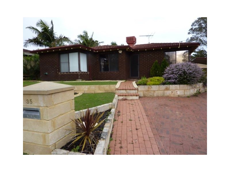 35 Beenong Street, Wanneroo WA 6065