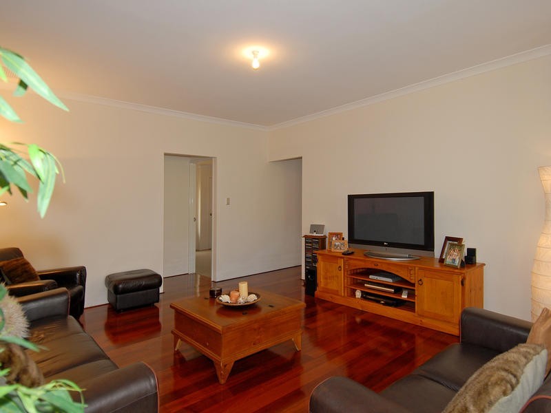 14 Condro Bend, Sinagra WA 6065