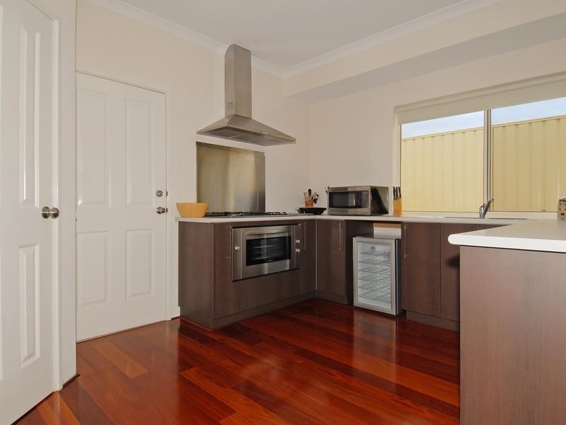 14 Condro Bend, Sinagra WA 6065