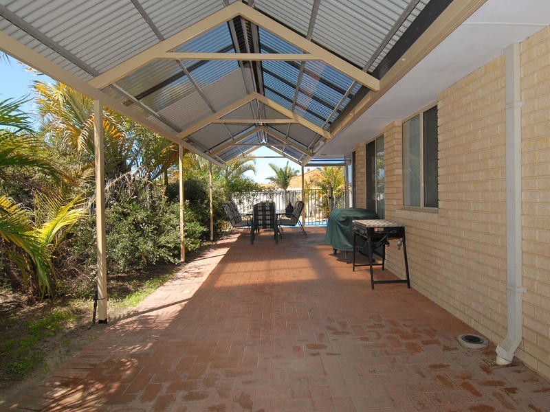 3 Iandra Loop, Carramar WA 6031