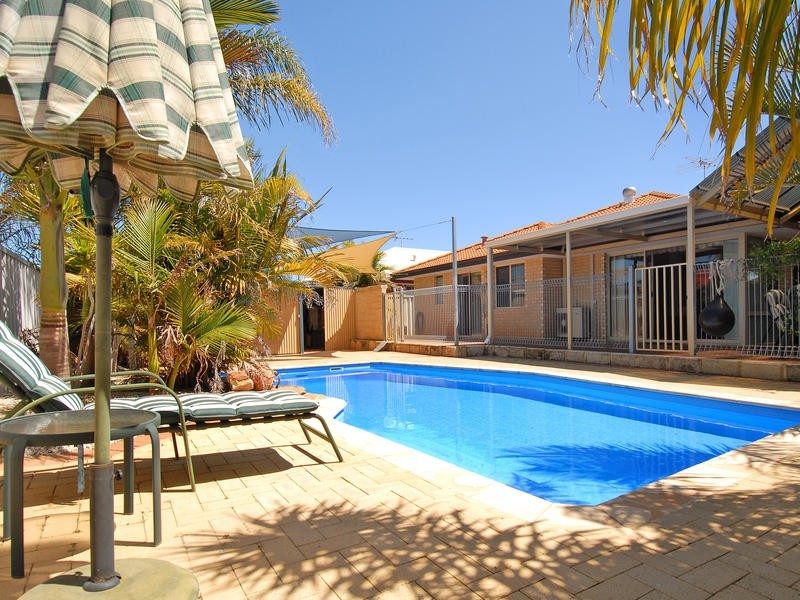 3 Iandra Loop, Carramar WA 6031