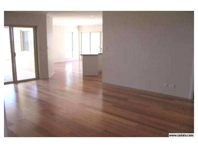 12 Zingarello Street, Pearsall WA 6065