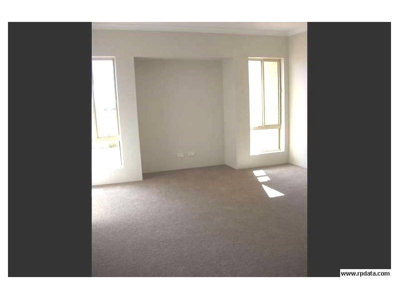 12 Zingarello Street, Pearsall WA 6065