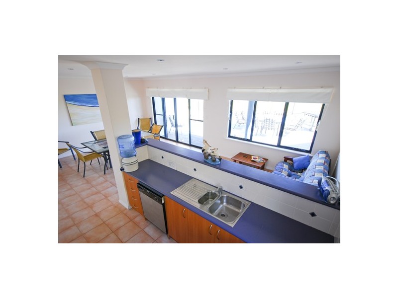 2/408 Robertson Road, Ledge Point WA 6043