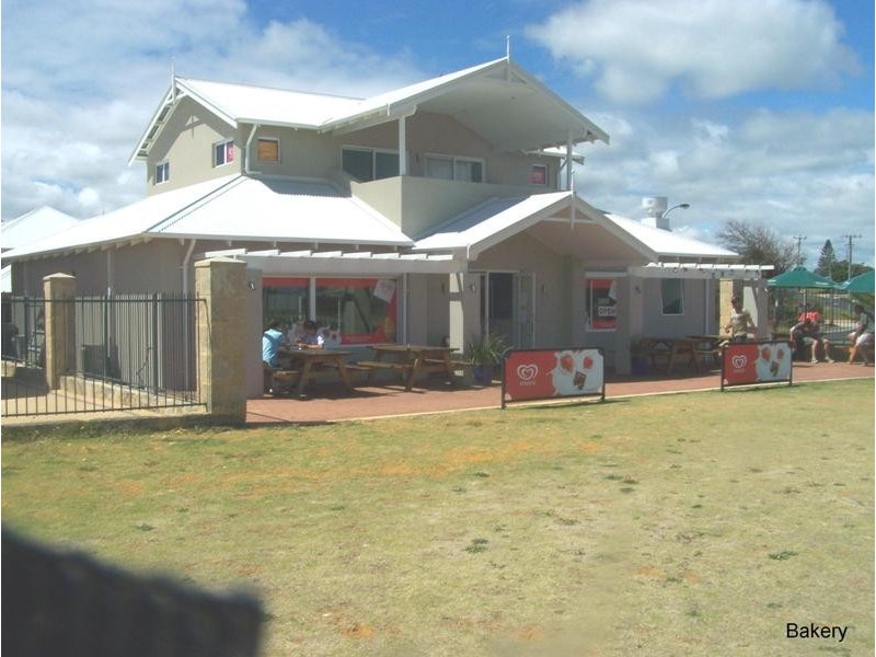 2/408 Robertson Road, Ledge Point WA 6043