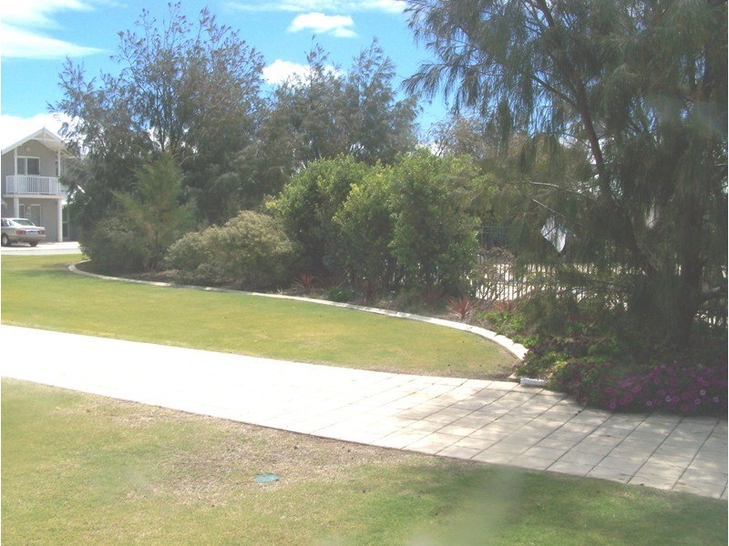 2/408 Robertson Road, Ledge Point WA 6043