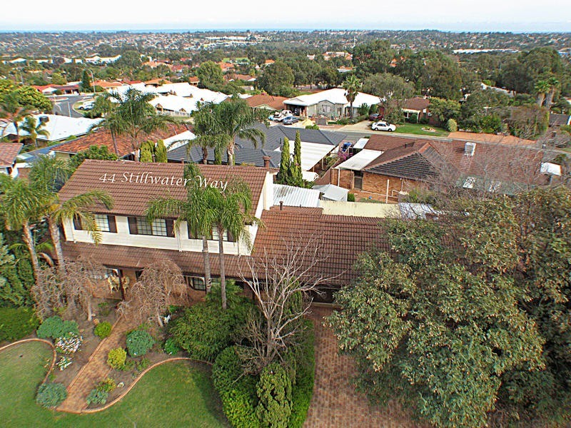 44 Stillwater Way, Edgewater WA 6027