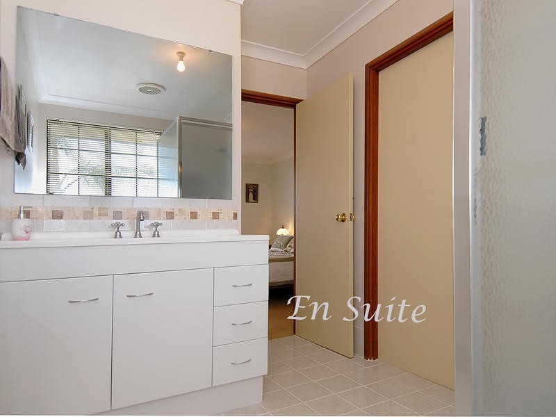 44 Stillwater Way, Edgewater WA 6027