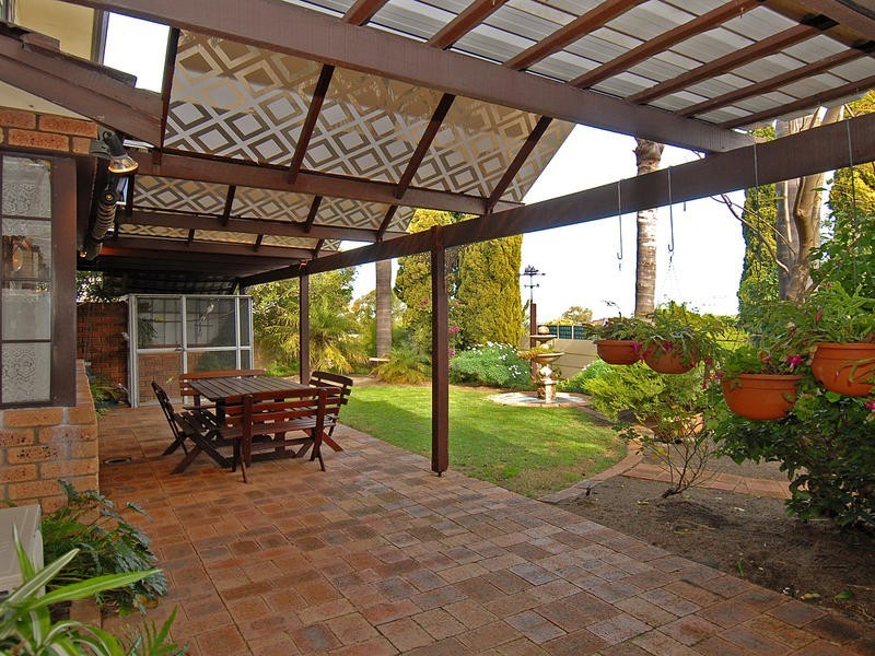 44 Stillwater Way, Edgewater WA 6027