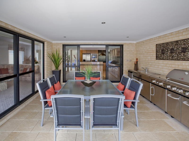 64 Milano Avenue, Stirling WA 6021