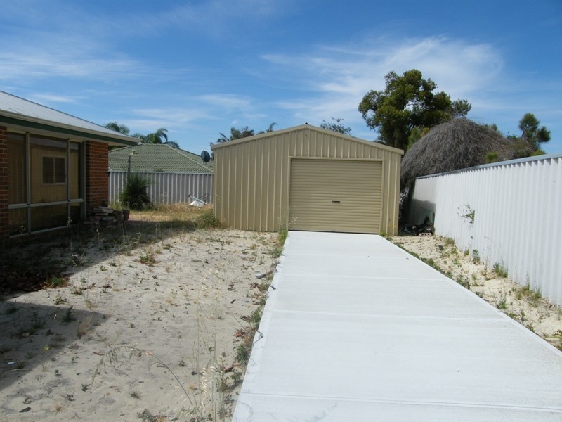 55  Celadon Loop, Banksia Grove WA 6031