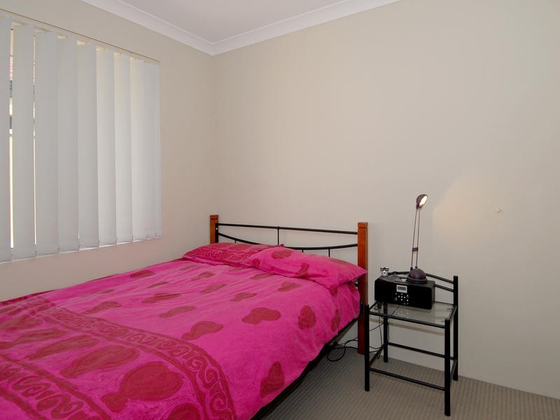 37 Jedburgh Loop, Sinagra WA 6065