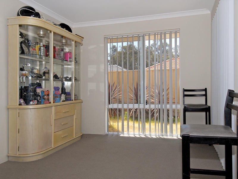 37 Jedburgh Loop, Sinagra WA 6065