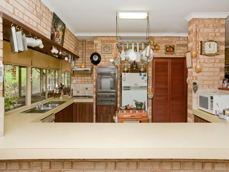 71 Lakeview Street, Wanneroo WA 6065