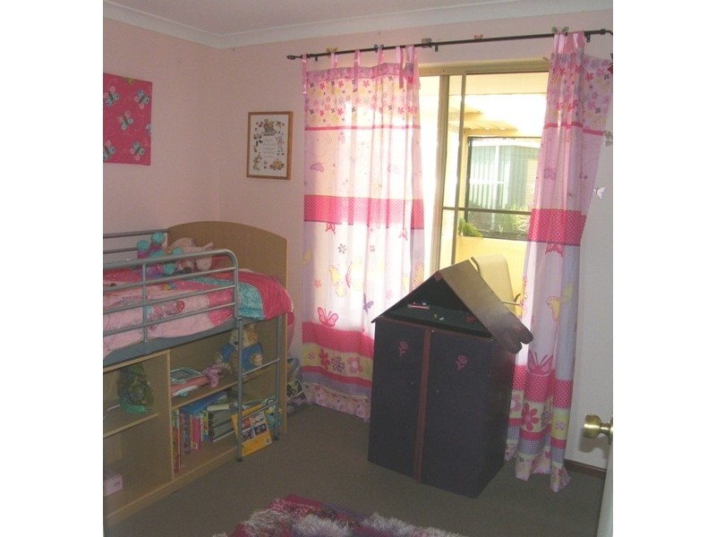 11 Meadow Place, Hocking WA 6065