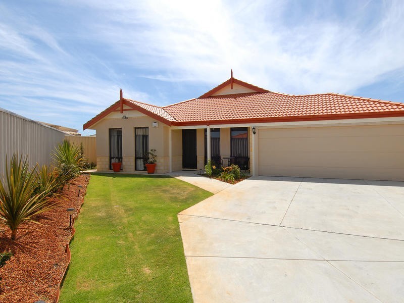 10 Beefwood Street, Banksia Grove WA 6031