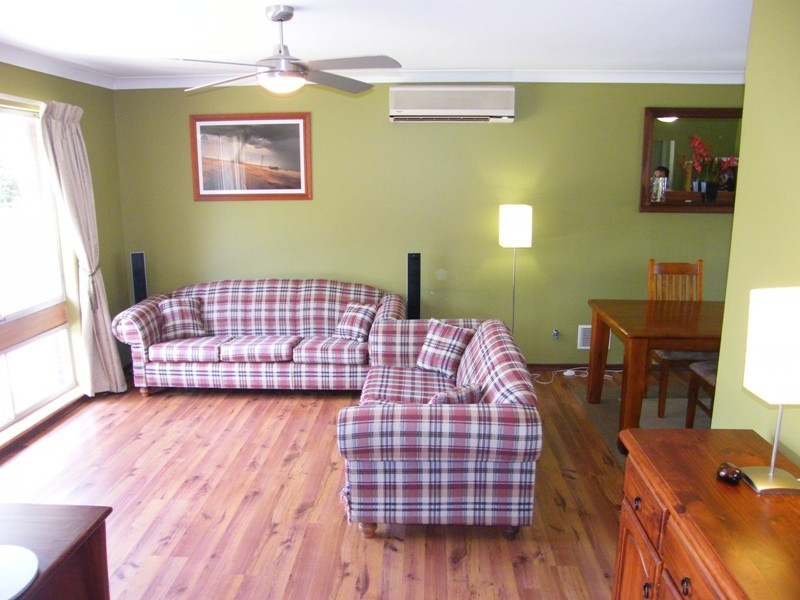 9 Wallawa Street, Wanneroo WA 6065