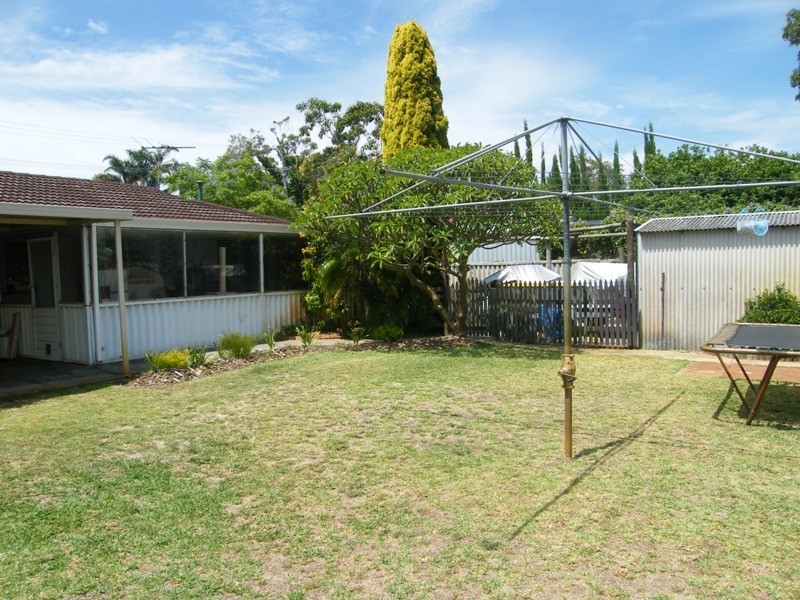 9 Wallawa Street, Wanneroo WA 6065