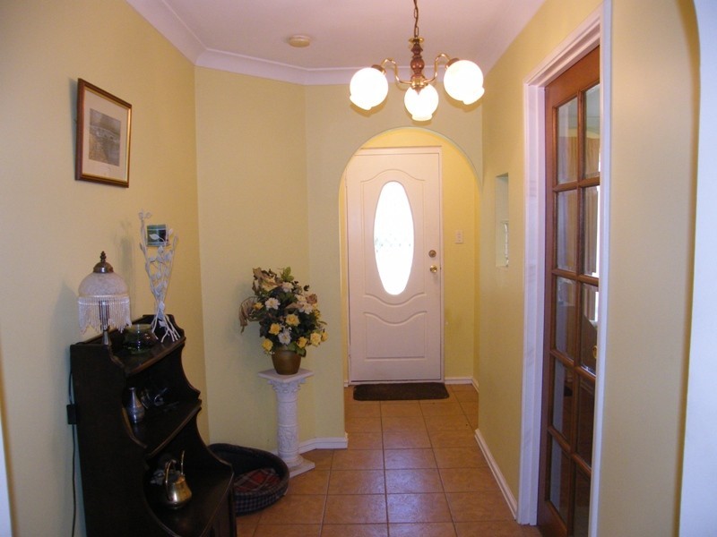 4 Woodlands Grove, Hocking WA 6065