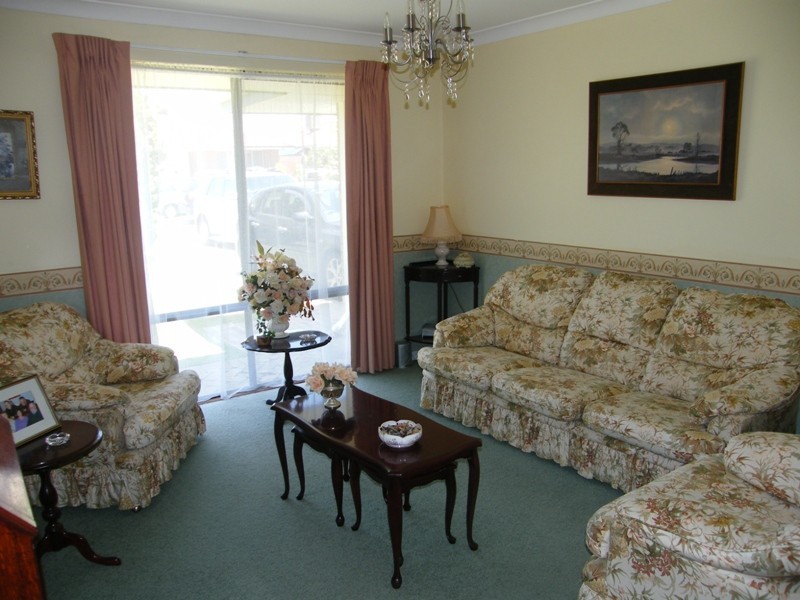 4 Woodlands Grove, Hocking WA 6065