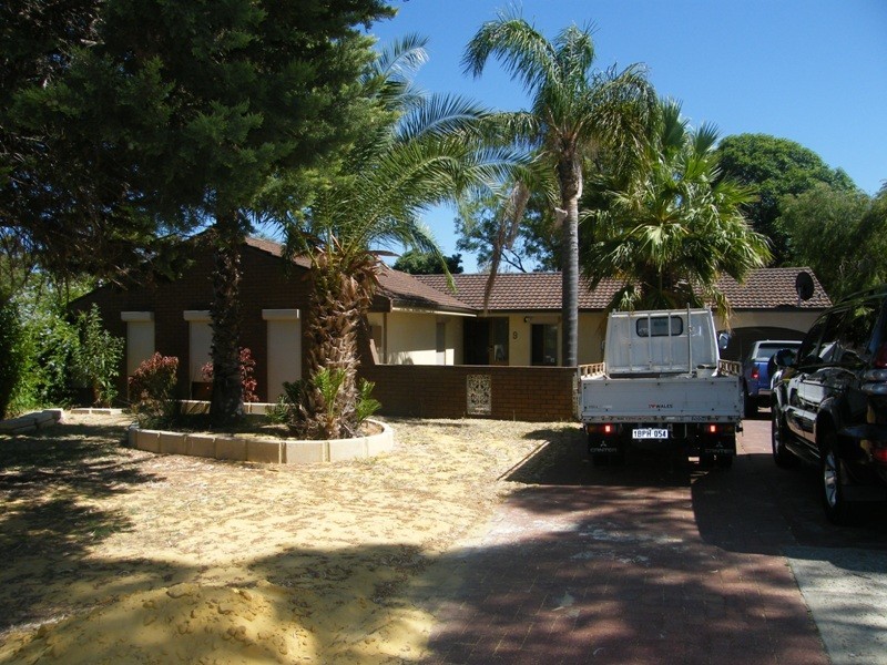 9 Karimba Street, Wanneroo WA 6065