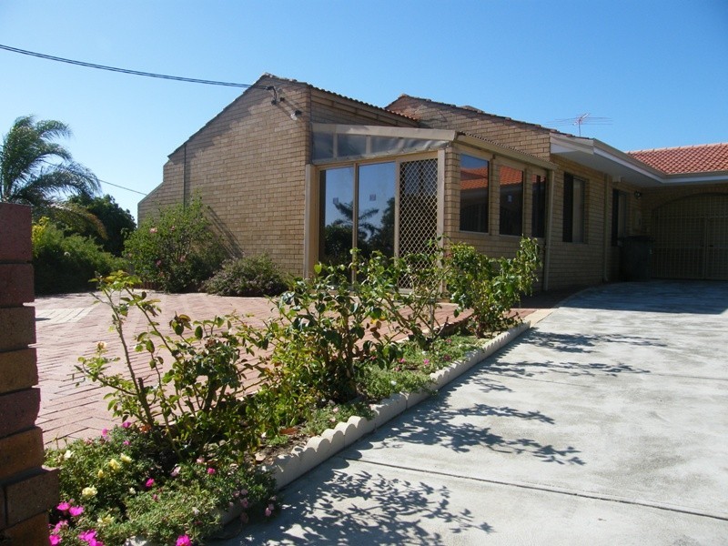 42A Beelara Way, Wanneroo WA 6065