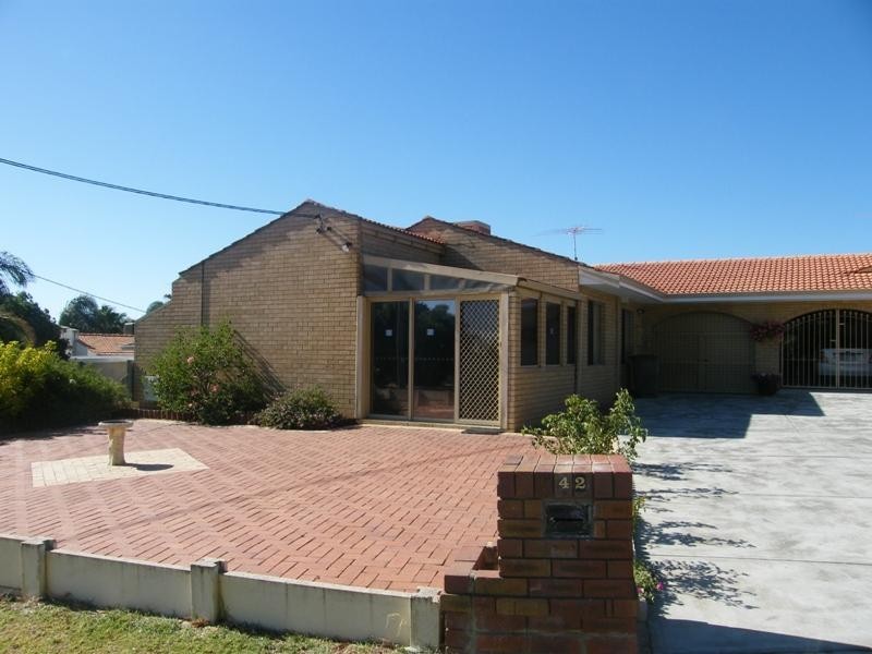 42A Beelara Way, Wanneroo WA 6065