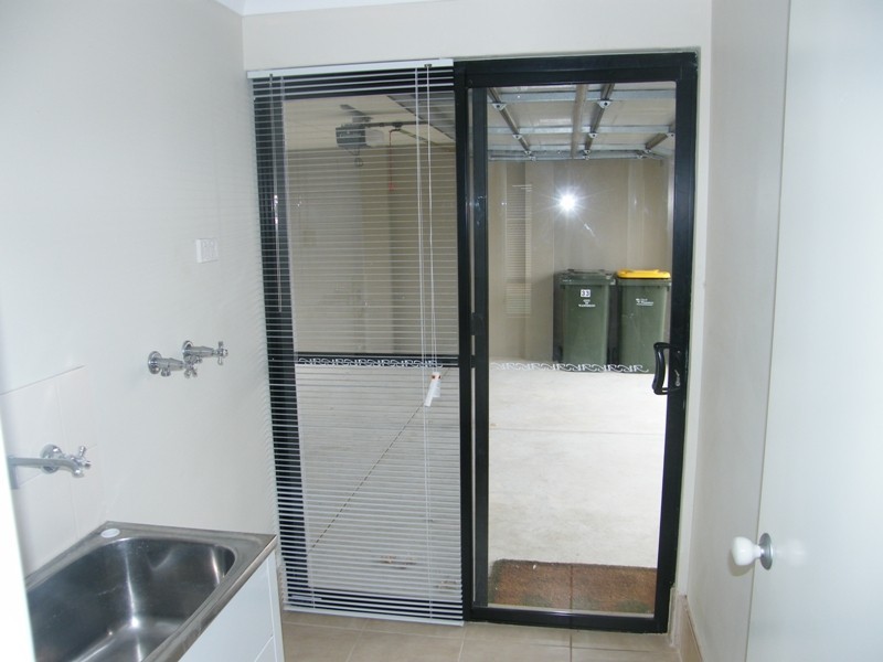 33 St. Louis Avenue, Hocking WA 6065