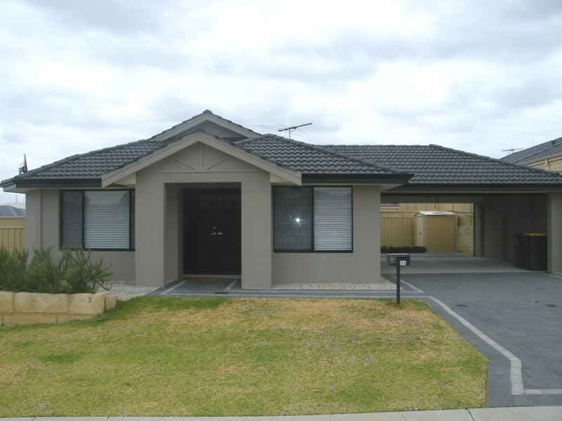 33 St. Louis Avenue, Hocking WA 6065