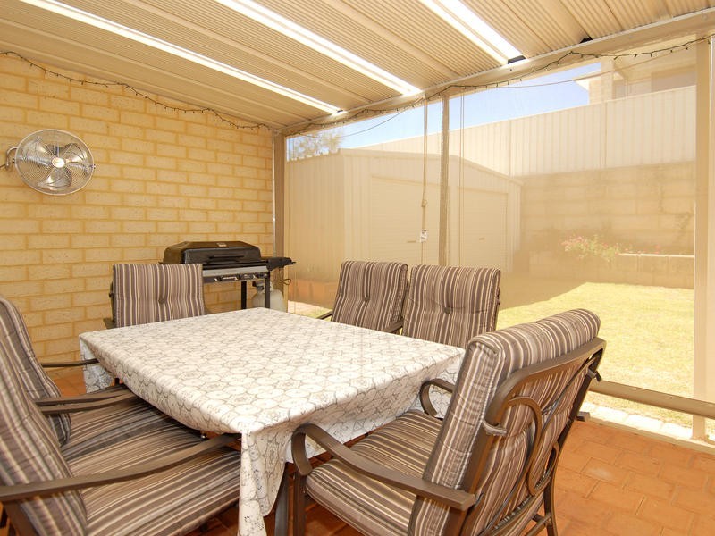 12 Monaro Way, Hocking WA 6065