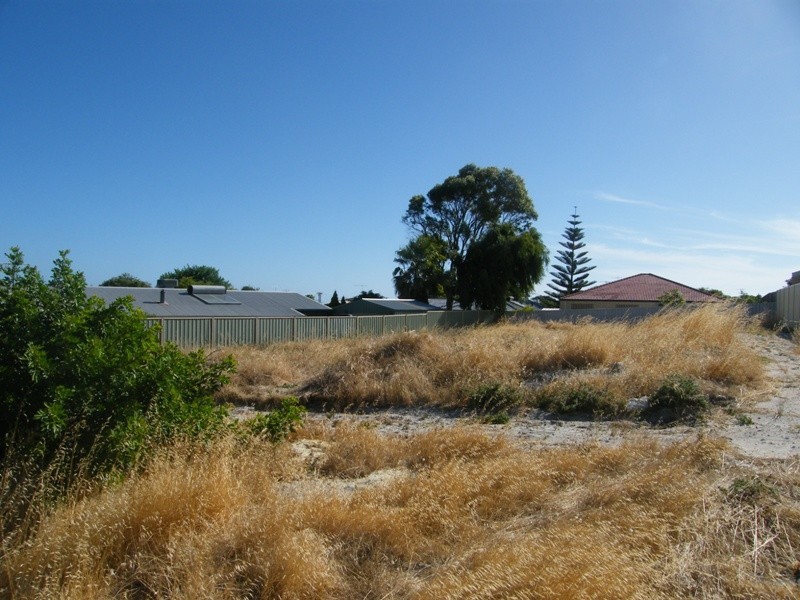 6 / Lot 71 Dame Pattie Drive, Two Rocks WA 6037