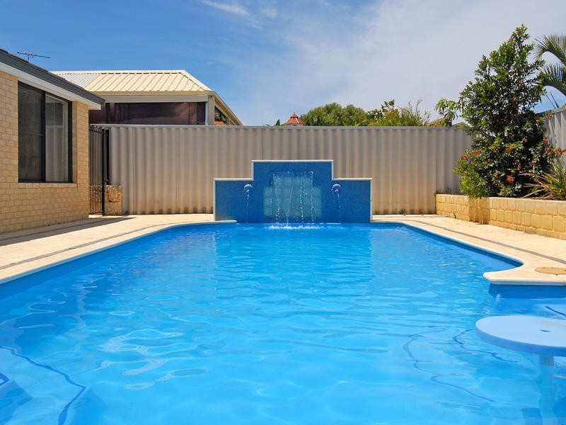 52 Heacham Avenue, Hocking WA 6065