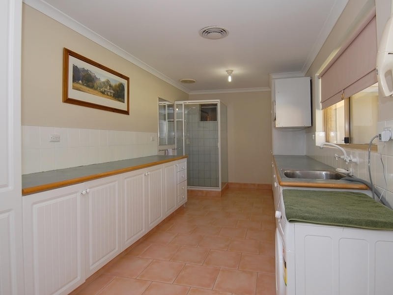 4 Albert Court, Wanneroo WA 6065