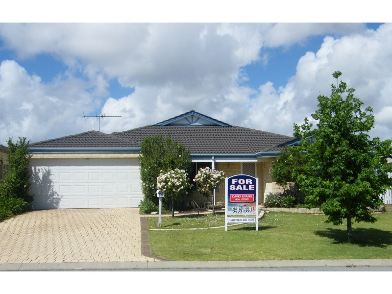 38 Monaltrie Loop, Carramar WA 6031