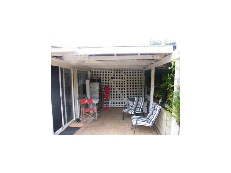 4 Wanill Place, Wanneroo WA 6065