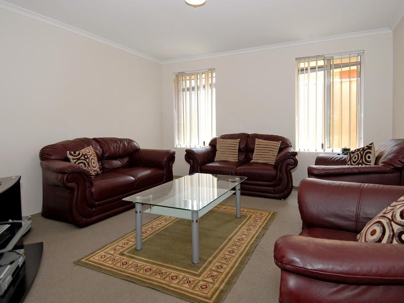 38 Tussock Elbow, Banksia Grove WA 6031