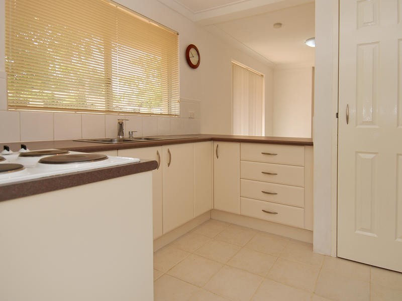 71A Manbari Crescent, Wanneroo WA 6065