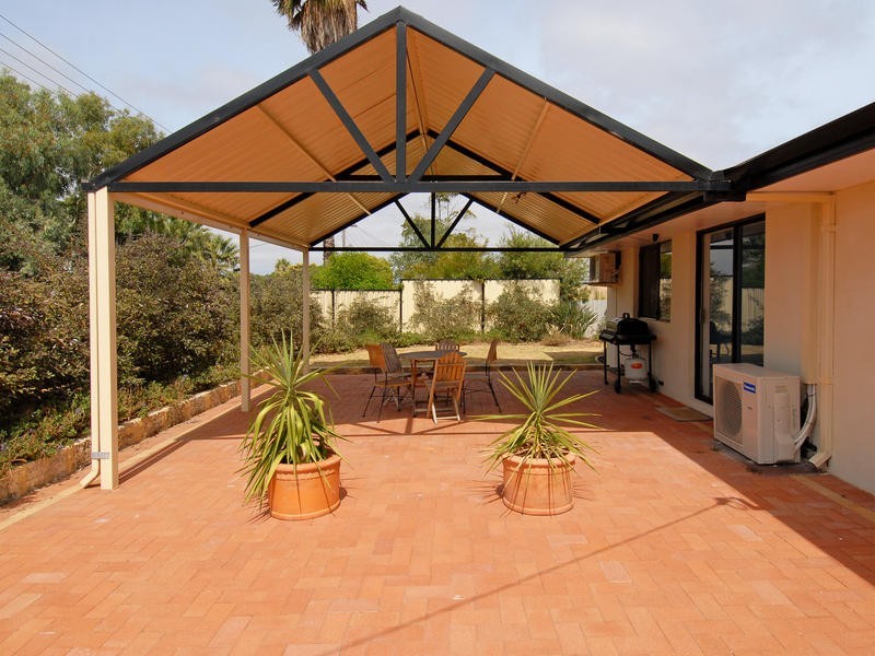 71A Manbari Crescent, Wanneroo WA 6065