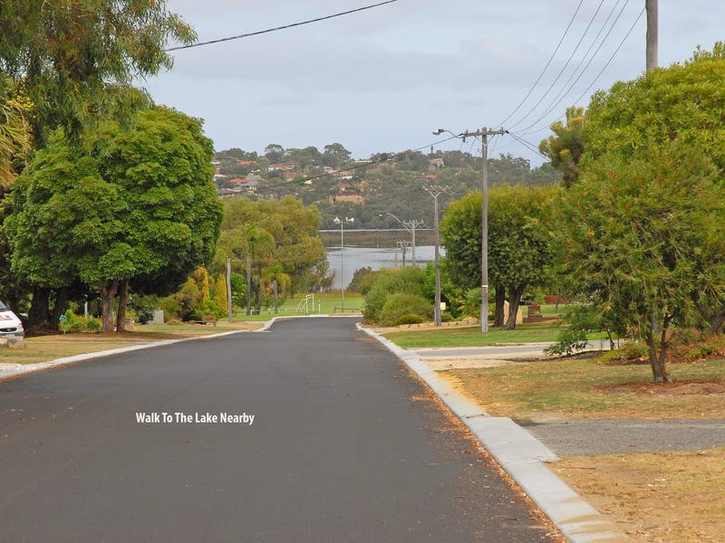 71A Manbari Crescent, Wanneroo WA 6065