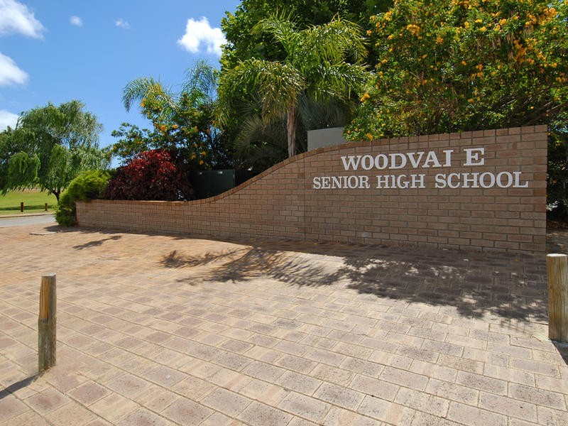 10 Justicia Close, Woodvale WA 6026