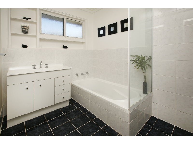 5 Wykes Court, Wanneroo WA 6065