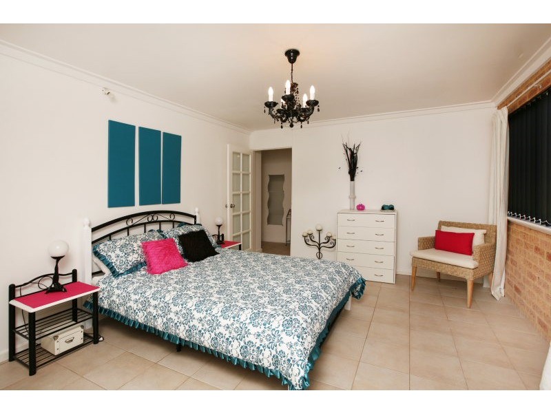 5 Wykes Court, Wanneroo WA 6065