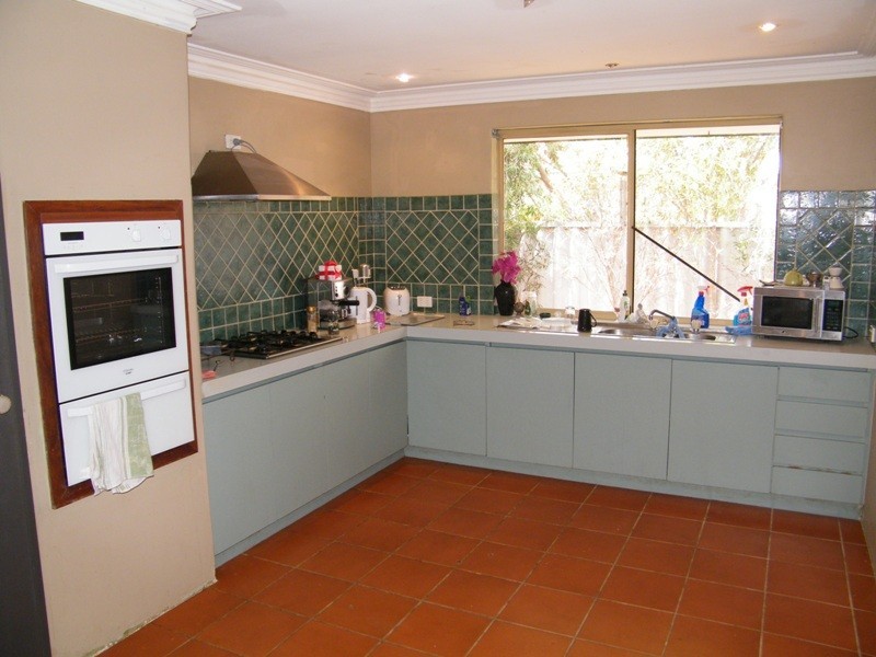 11  Hyland Crescent, Clarkson WA 6030