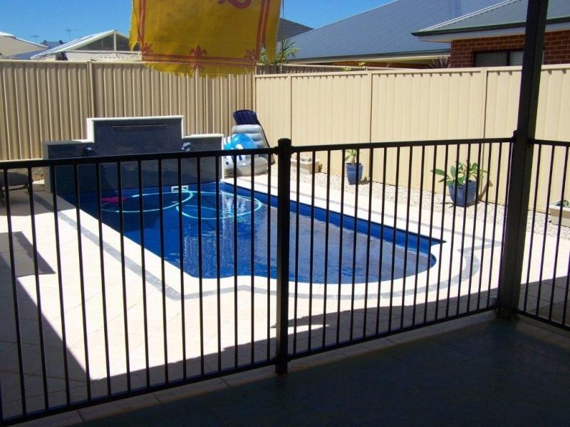 23 Kirkcaldy Terrace, Hocking WA 6065