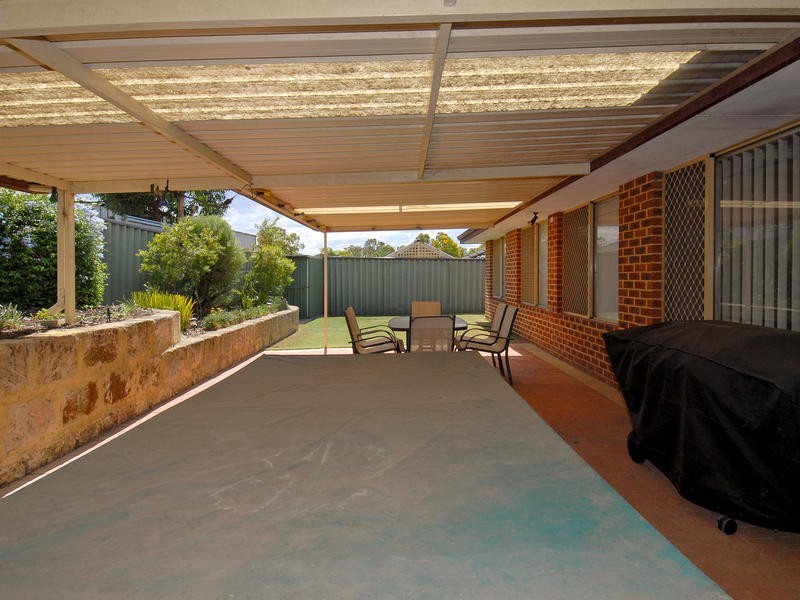 75 Viridian Drive, Banksia Grove WA 6031